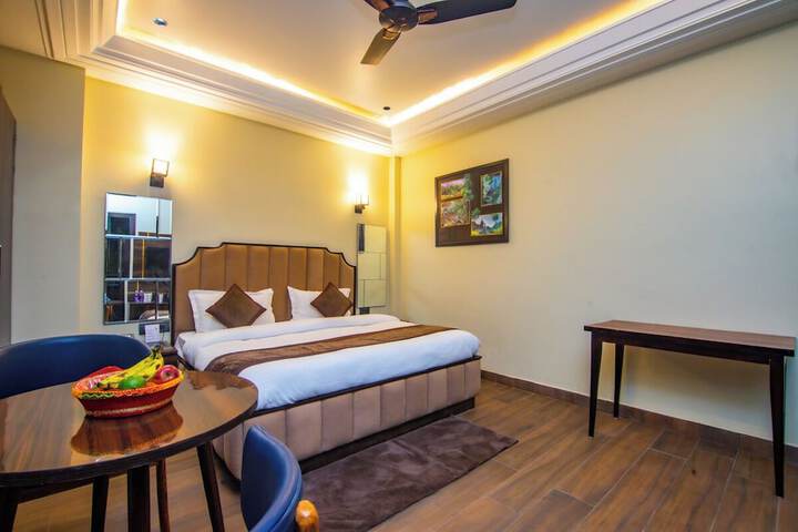 Room 18 of 44