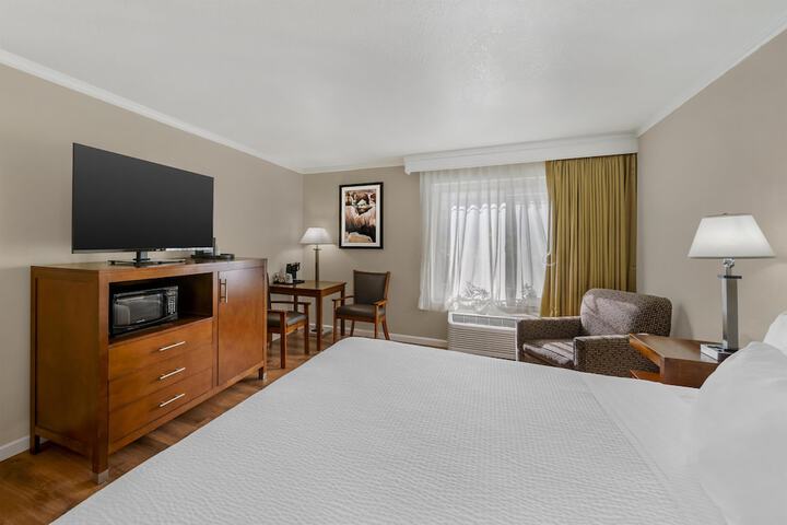 Room 13 of 91
