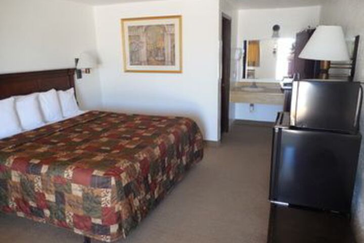 Room 50 of 98