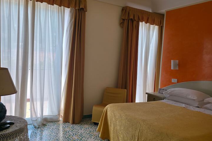 Room 19 of 54