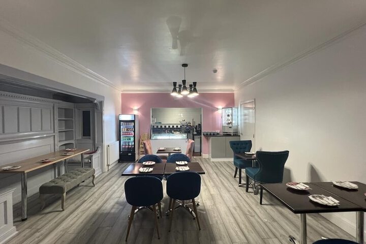 Dining 60 of 69
