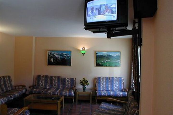 Hotel Interior 5 of 40