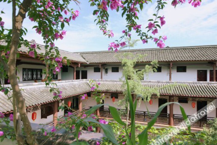 Huibin Building Inn
