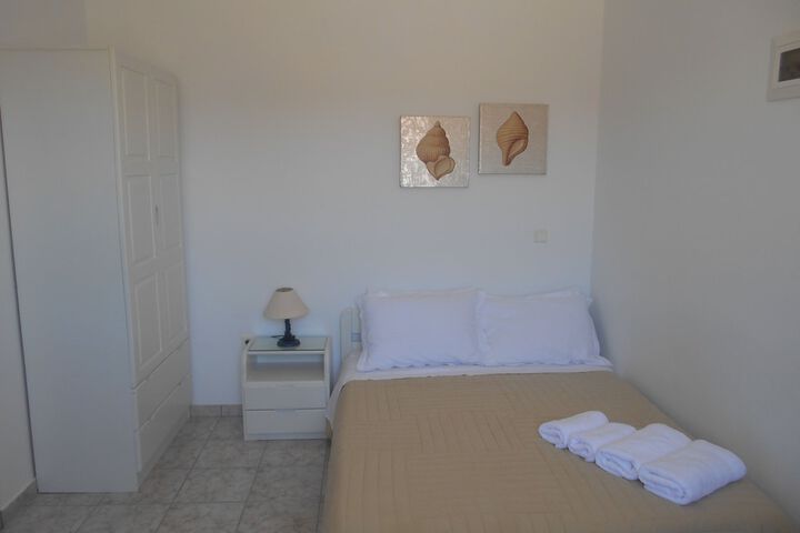 Room 16 of 61