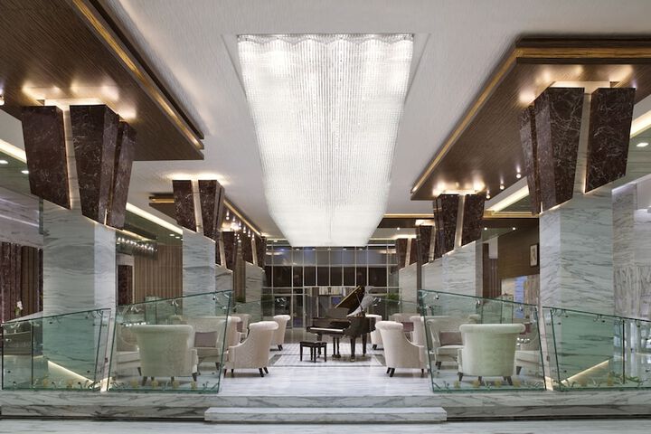 Hotel 2 of 32