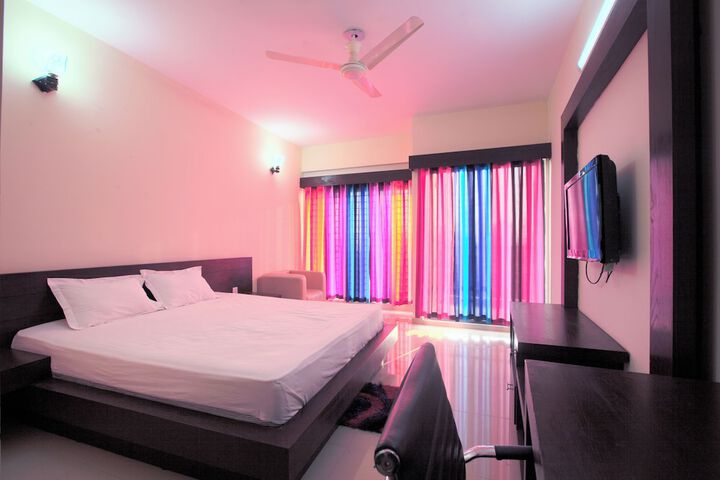 Room 5 of 27