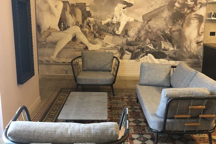 Room 7 of 71