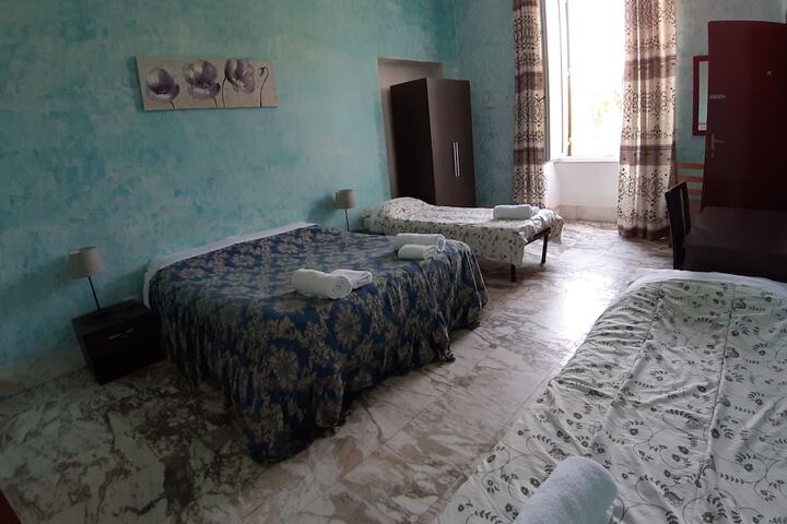 Photo 28