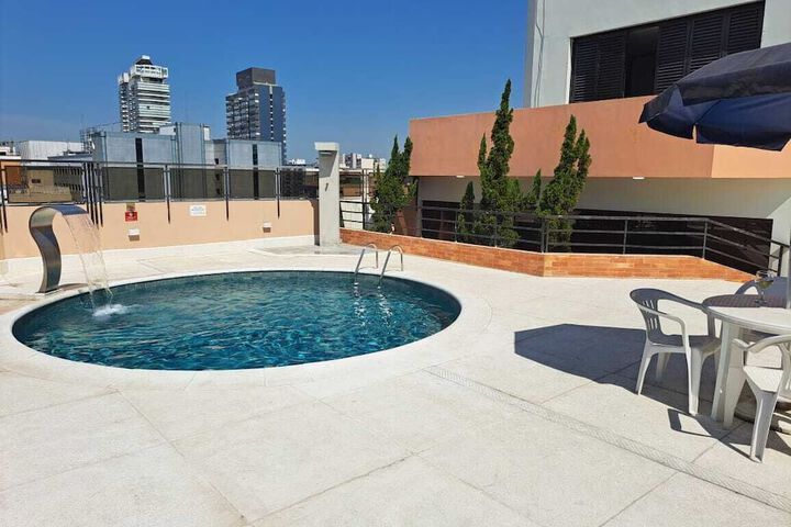 Pool 31 of 42
