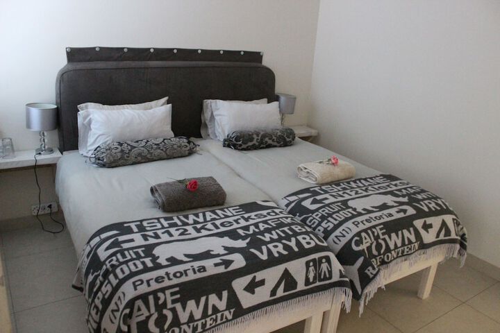 Room 11 of 35