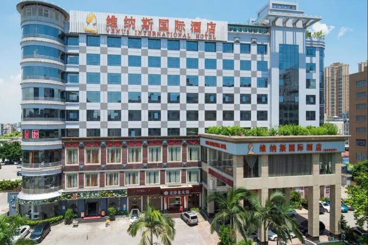 VENUS INTERNATIONAL HOTEL