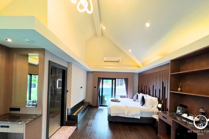 Room 20 of 255