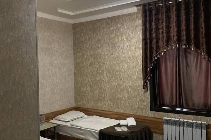 Room 15 of 29
