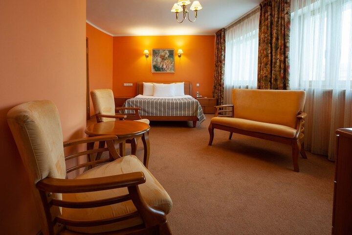 Room 26 of 88