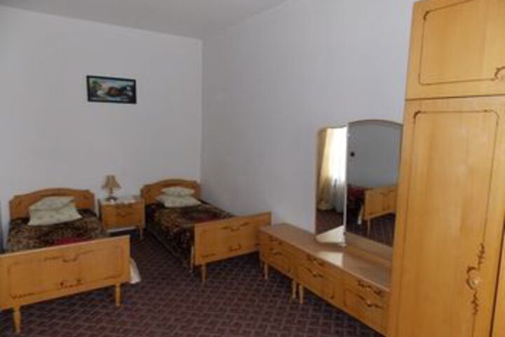 Room 21 of 45
