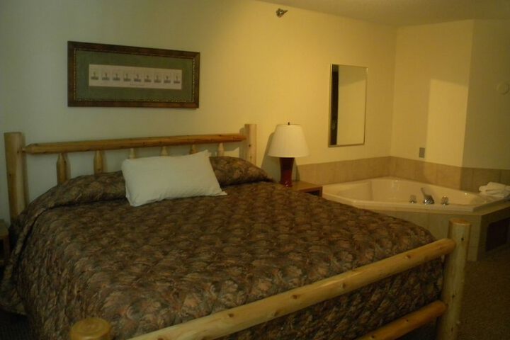 Room 5 of 39