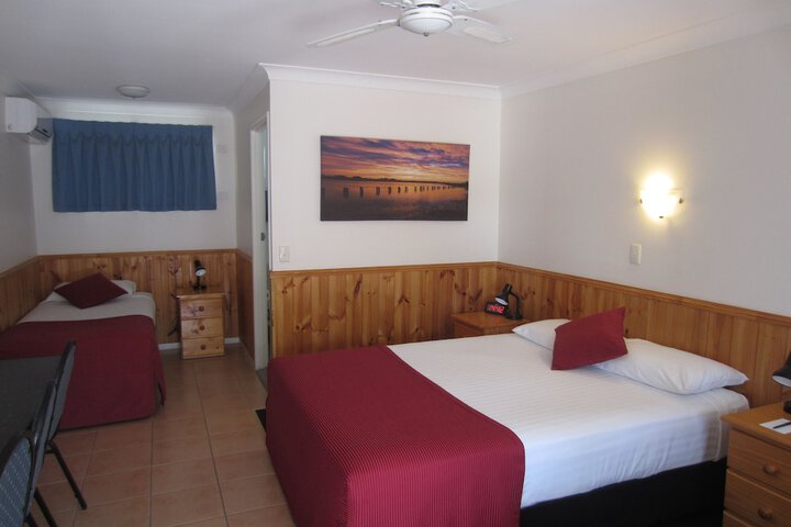 Room 2 of 47