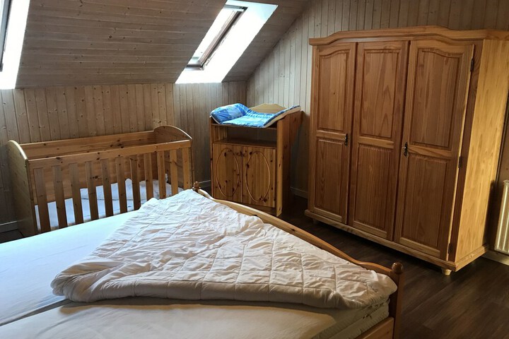 Room 49 of 117