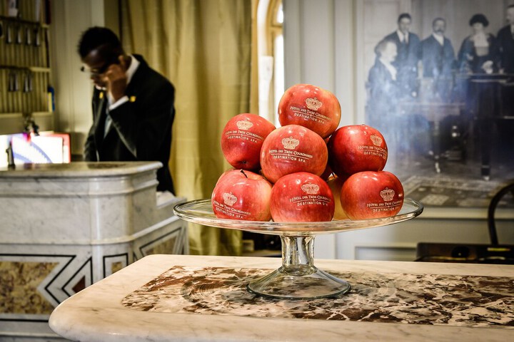 Concierge desk