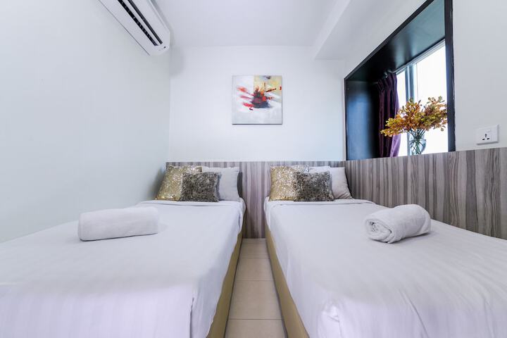 Room 14 of 46