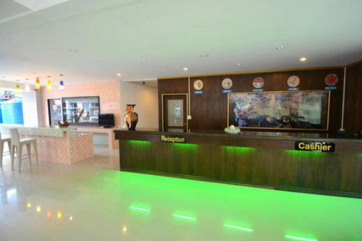 Photo 11