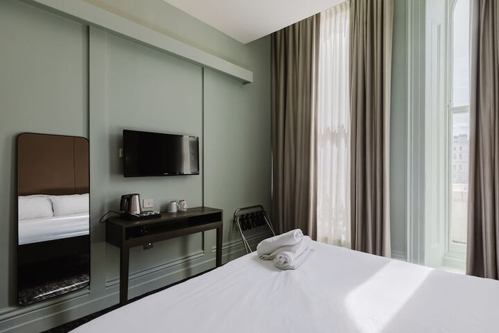 Room 47 of 263