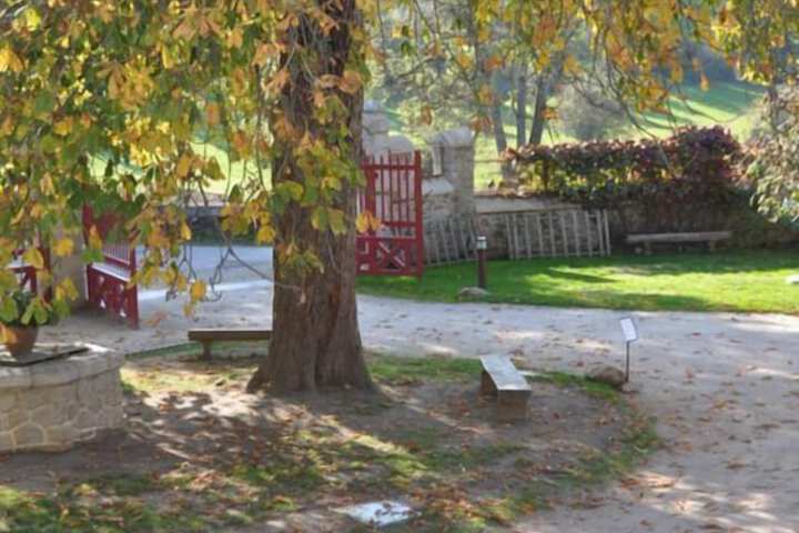 Property Grounds 24 of 36