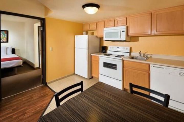 Room 19 of 26