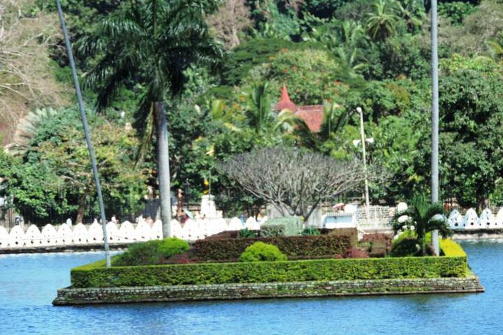 Lakeside Lodge Kandy