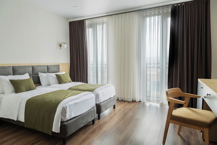 Room 31 of 72