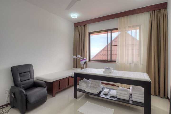 Room 19 of 36
