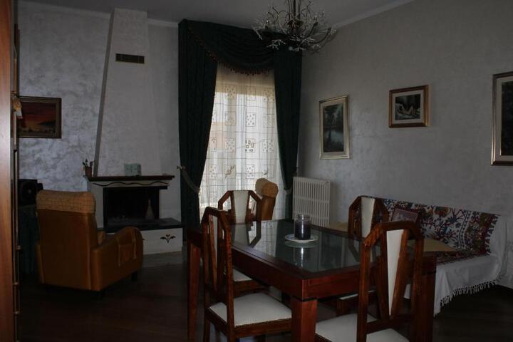 Room 7 of 14