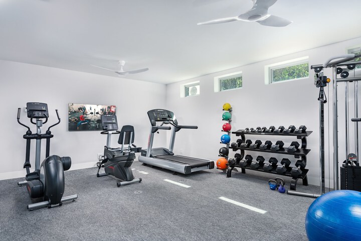 Health and Fitness 215 of 299