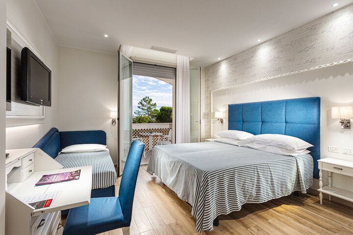 Room 5 of 21