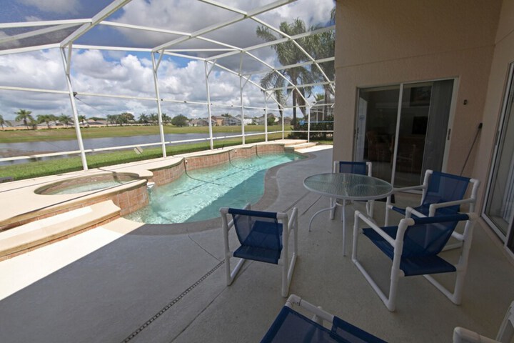 Terrace/Patio 23 of 43