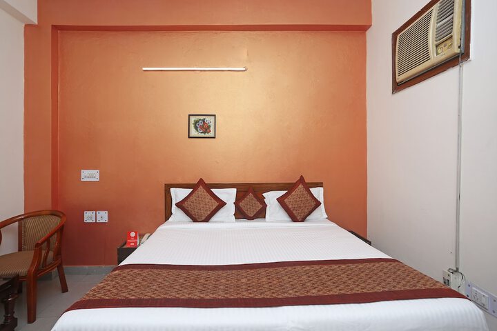 Room 14 of 22
