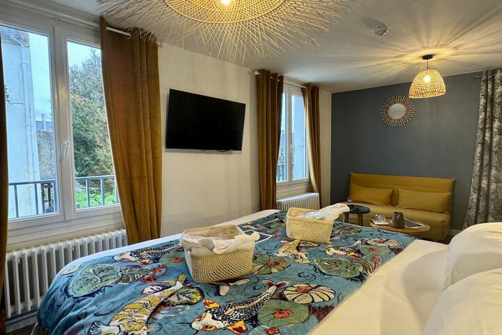 Room 21 of 82