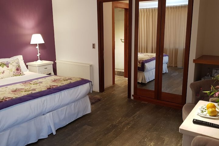 Room 8 of 38