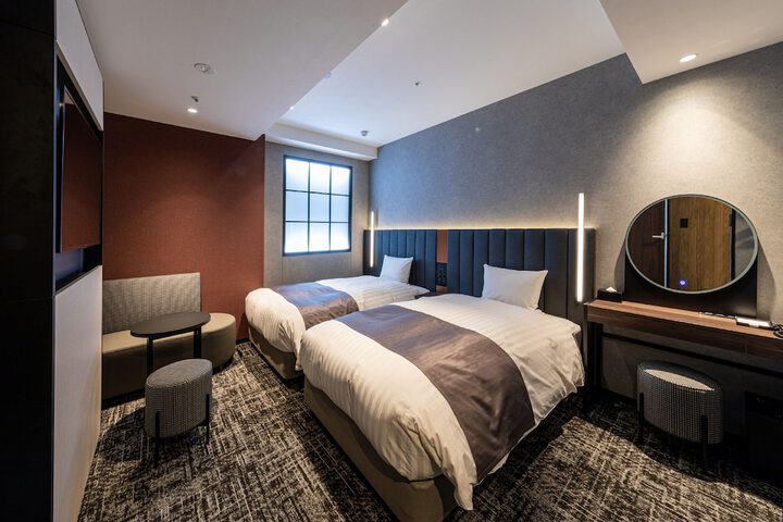 Room 15 of 47