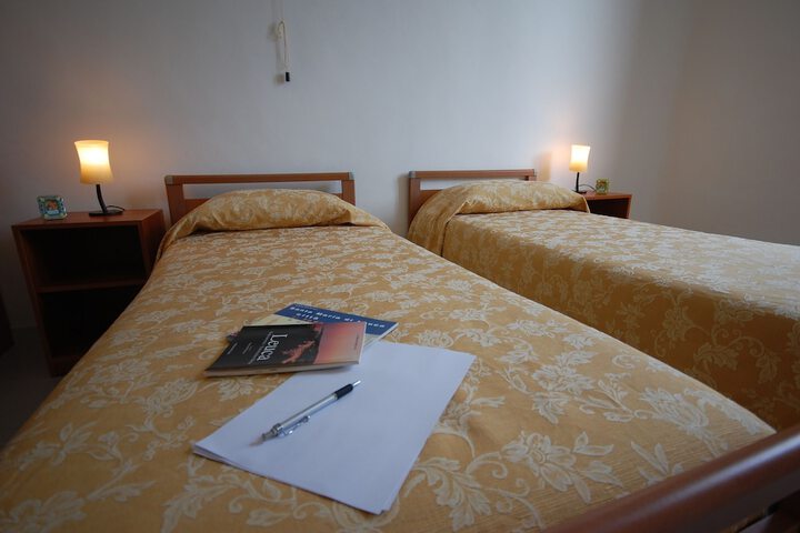 Room 7 of 51