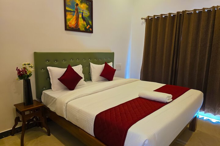 Room 3 of 42