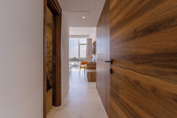 Room 6 of 20