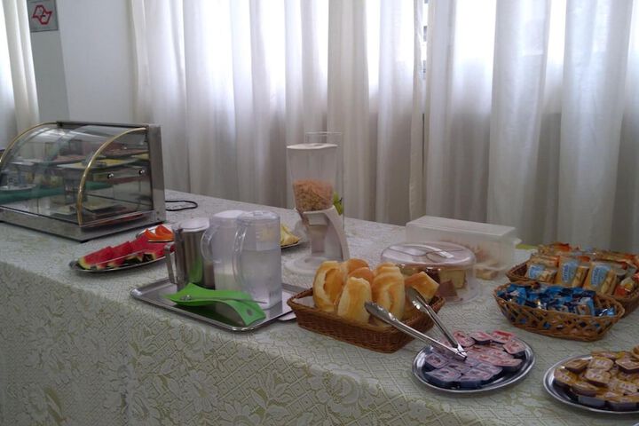 Dining 49 of 61