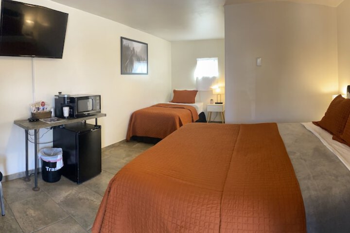 Room 41 of 61