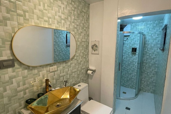 Room 148 of 336