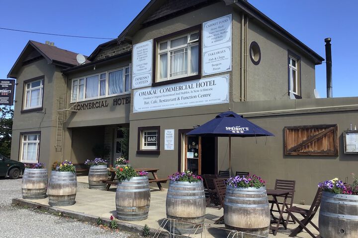 Omakau Commercial Hotel