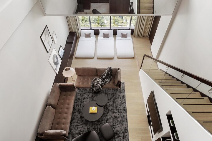 Room 15 of 63