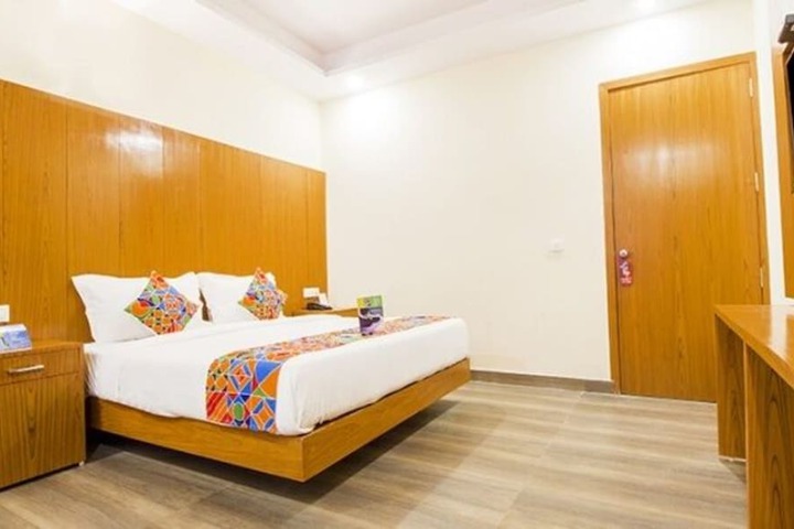 Room 19 of 29