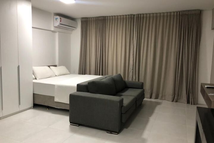 Room 28 of 37
