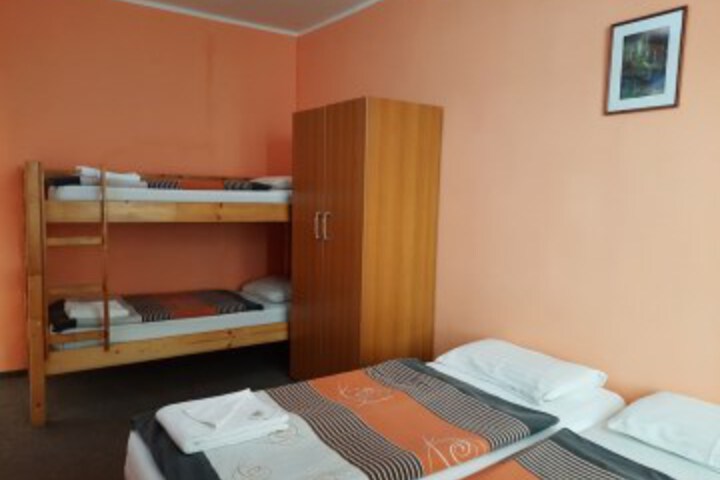 Room 20 of 52